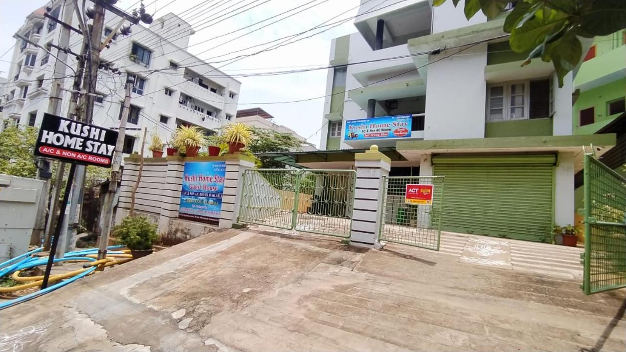 Kushi Homestay Guest House Visakhapatnam Buitenkant foto